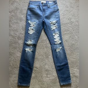 Distressed Jeggings